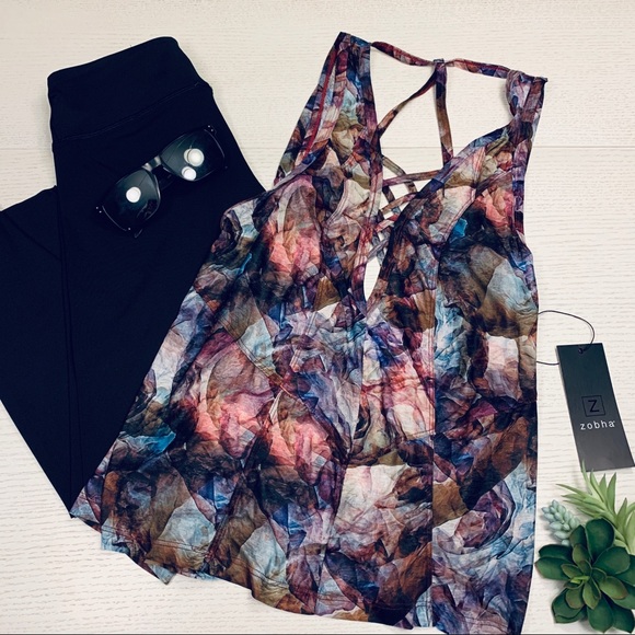 Zobha Activewear Top - Picture 5 of 5